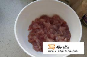 怎样熬正宗的皮蛋瘦肉粥？