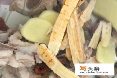 土豆排骨汤的做法？土豆炖排骨的做法王刚？