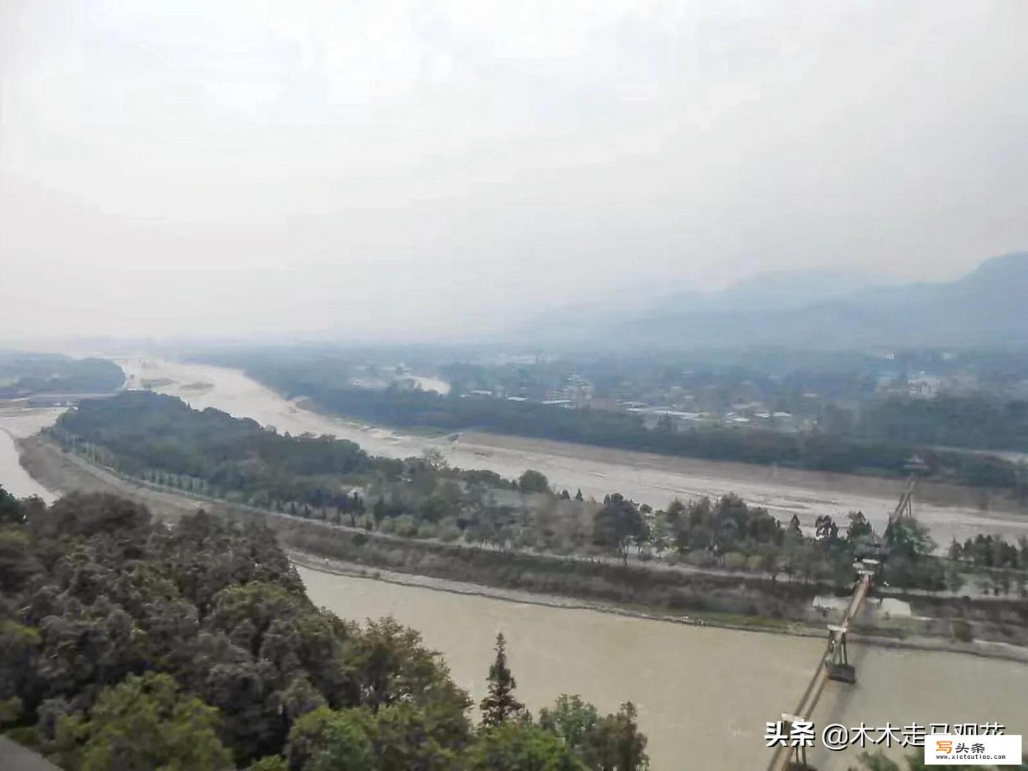 在成都市区内，值得玩乐耍的山美水美之地有哪些