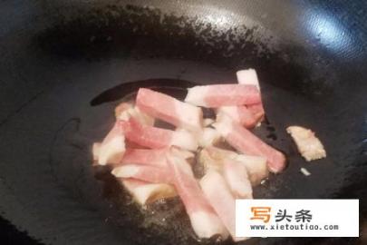 猪肉炖土豆怎么做