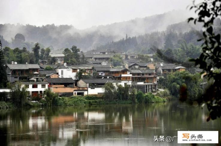 在腾冲旅游，几天能完整地玩一圈？可以推荐个合适的旅游线路吗