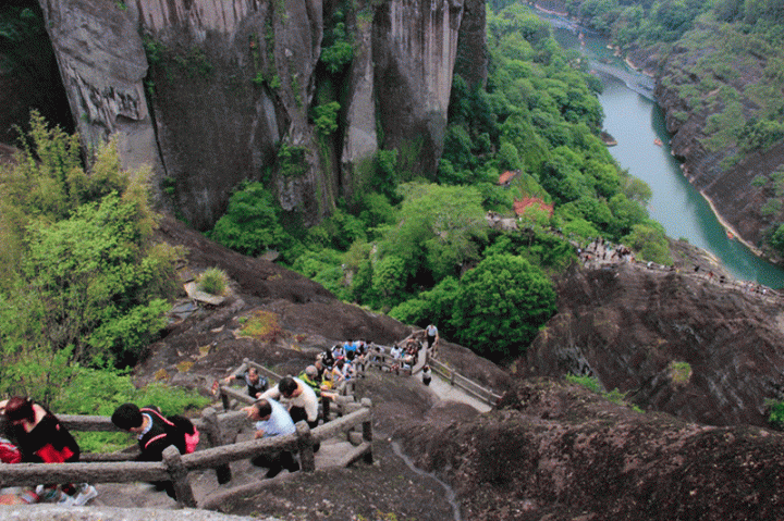 求武夷山旅游详细攻略_求武夷山旅游详细攻略