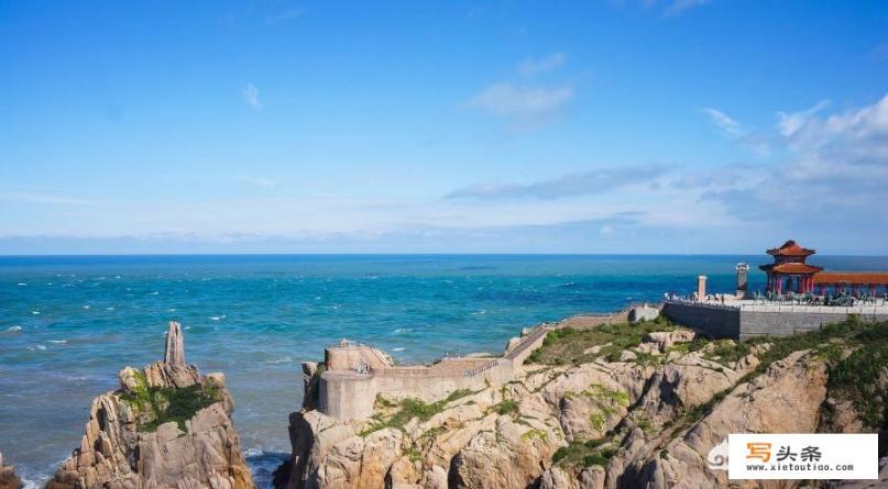 山东哪个城市最值得旅游和居住_十一月份，国内适合去哪里旅游