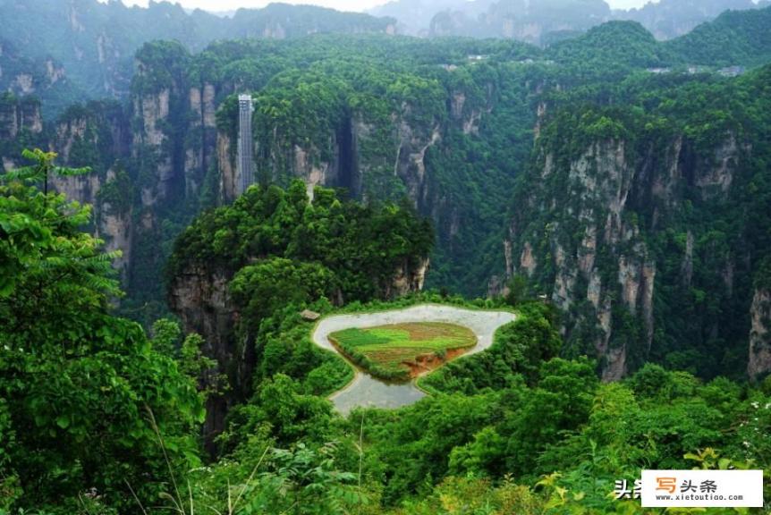 湖南最佳旅游月份_湖南旅游十大必去景点