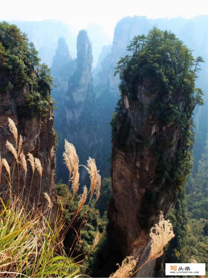 十一月去张家界旅游合适吗？玩几天_11月份去张家界旅游，如何游玩最合适