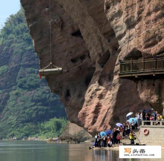 江西与福建，论风景名胜前五名，谁的知名度更高_在你心中，排名前十的中国旅游景点有哪些