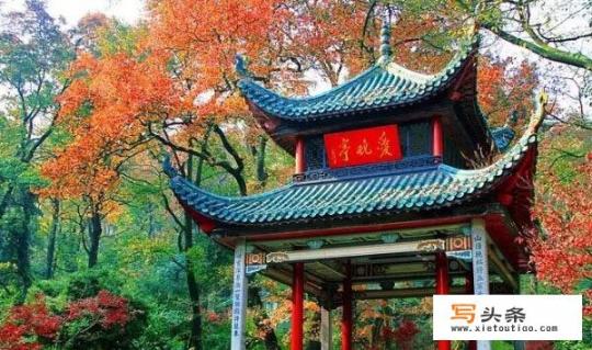 11月适合去哪个城市比较好_2021年11月去北京旅游安全吗