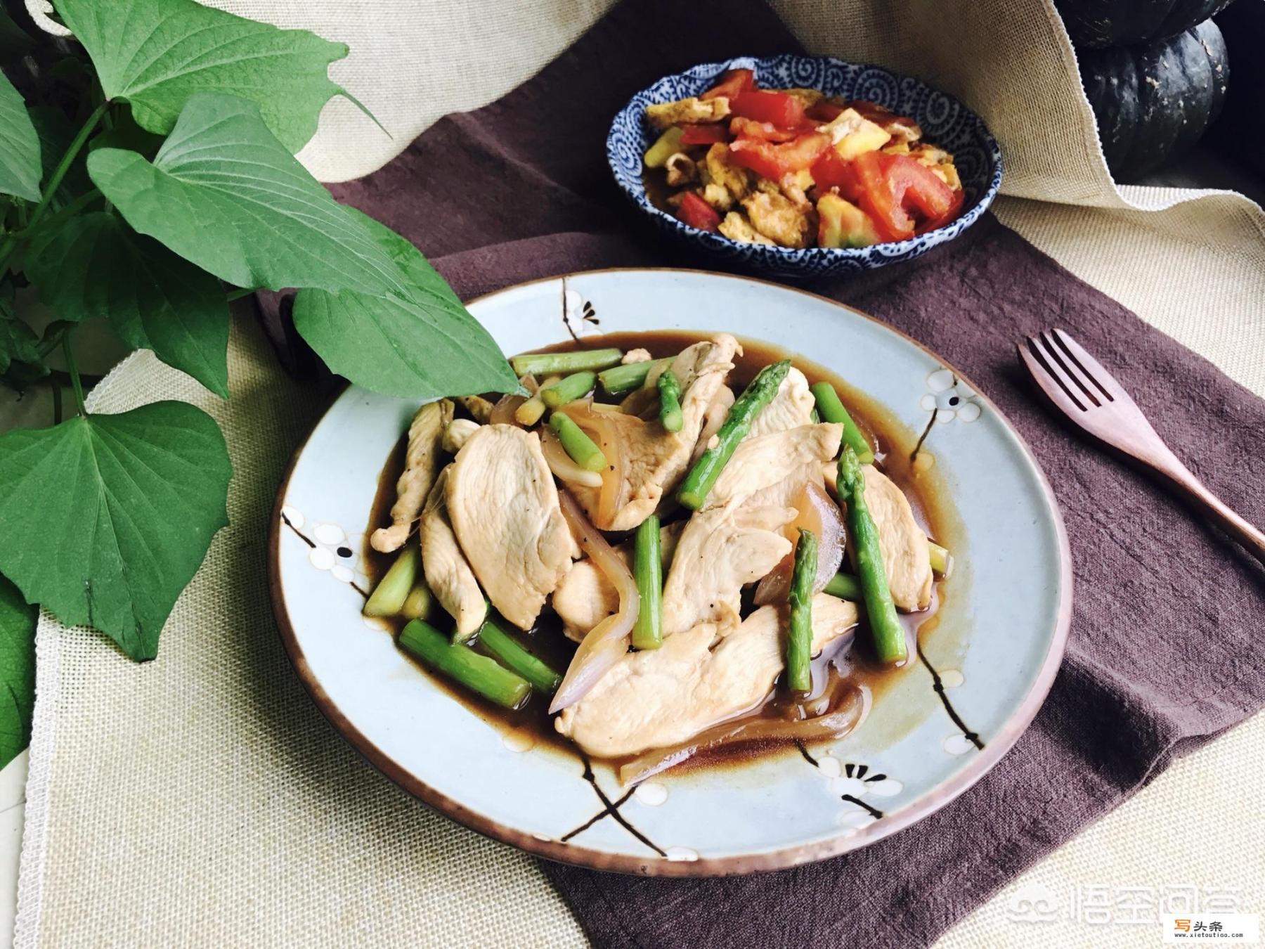 鸡胸肉怎么做口感不柴_除了有水煮鱼还有什么可以煮