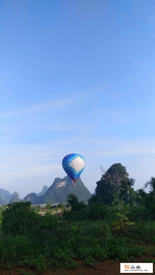 暑假了想跟朋友去桂林玩玩，哪里可以找到靠谱的导游_去桂林旅游导游会推销什么