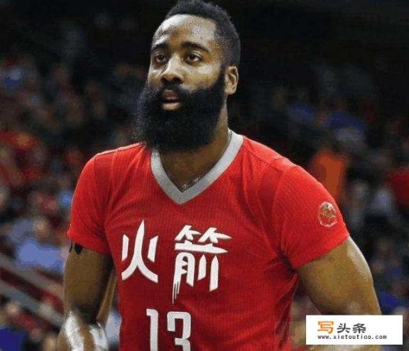 NBA一支球队能够拥有几套球衣？为什么有的球队有专属的“奖励版”球衣