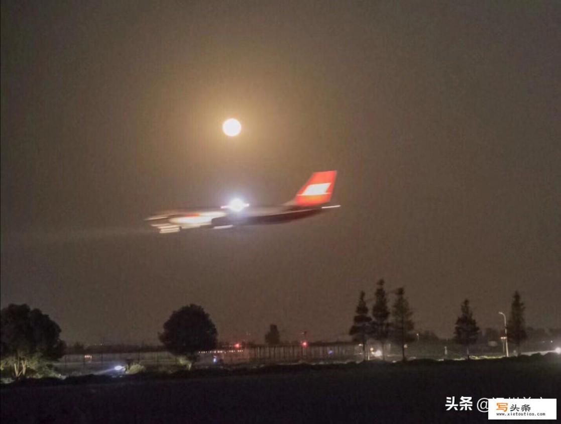 你能说出多少首有“月”字的古诗