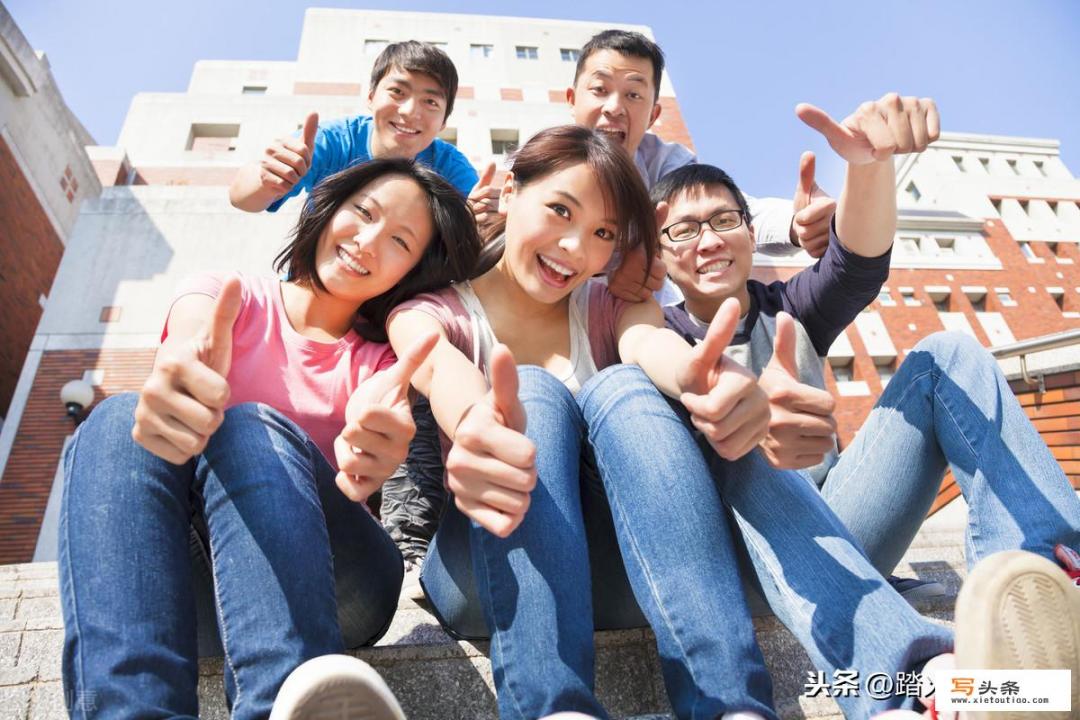 美国片讲一个男孩每个跟他上过床的女孩都会结婚这部电影叫什么名字