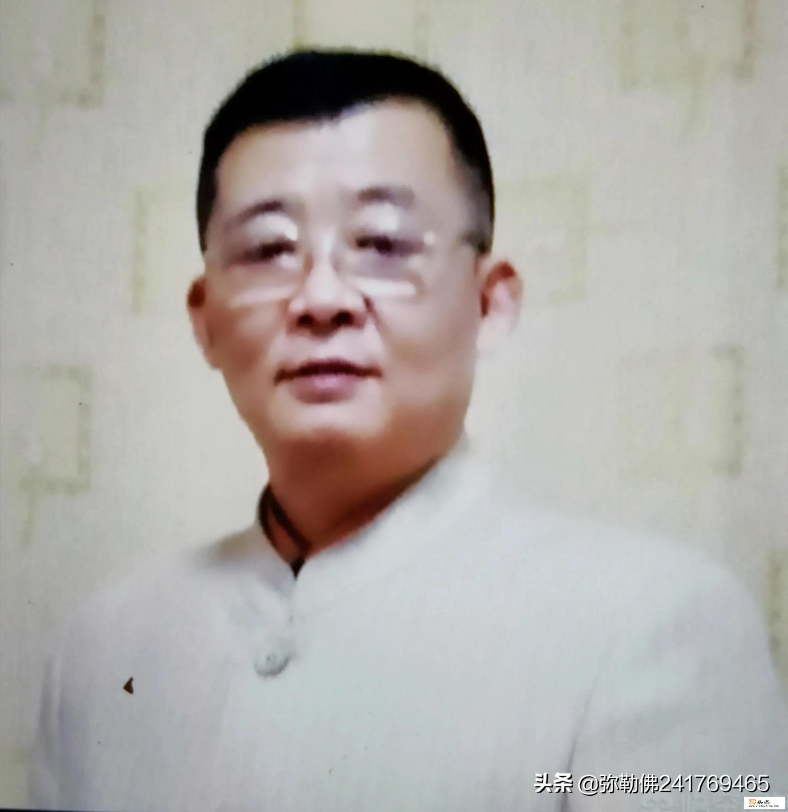 求下联，师道有尊有严有慈爱？