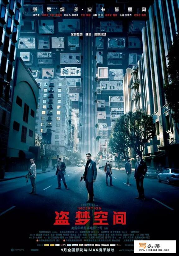 绝地求生：只需要不停的翻墙就能杀敌的外挂，你们见过吗？