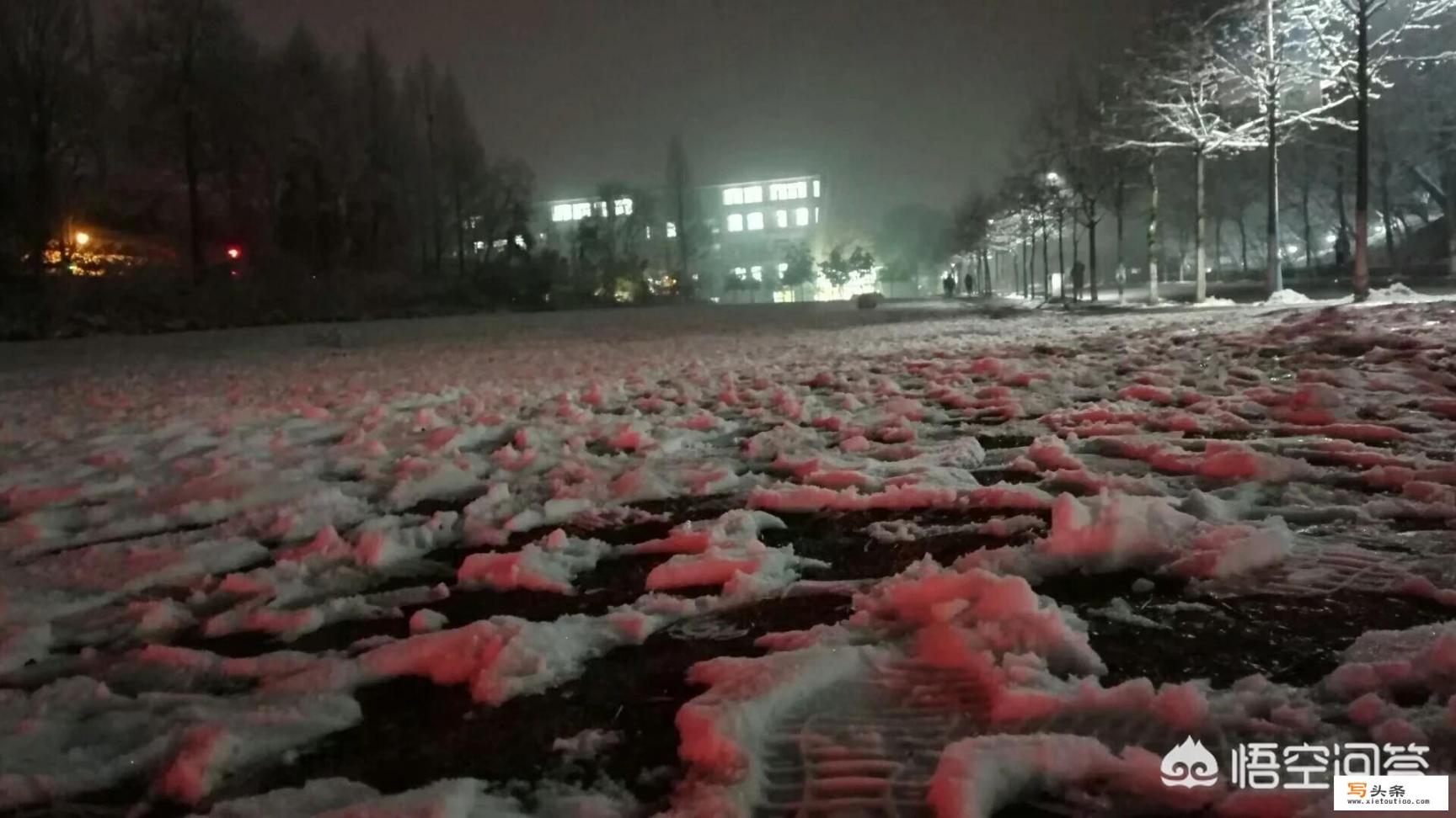瑞雪兆丰年，马上春节了，你那里下雪了吗？
