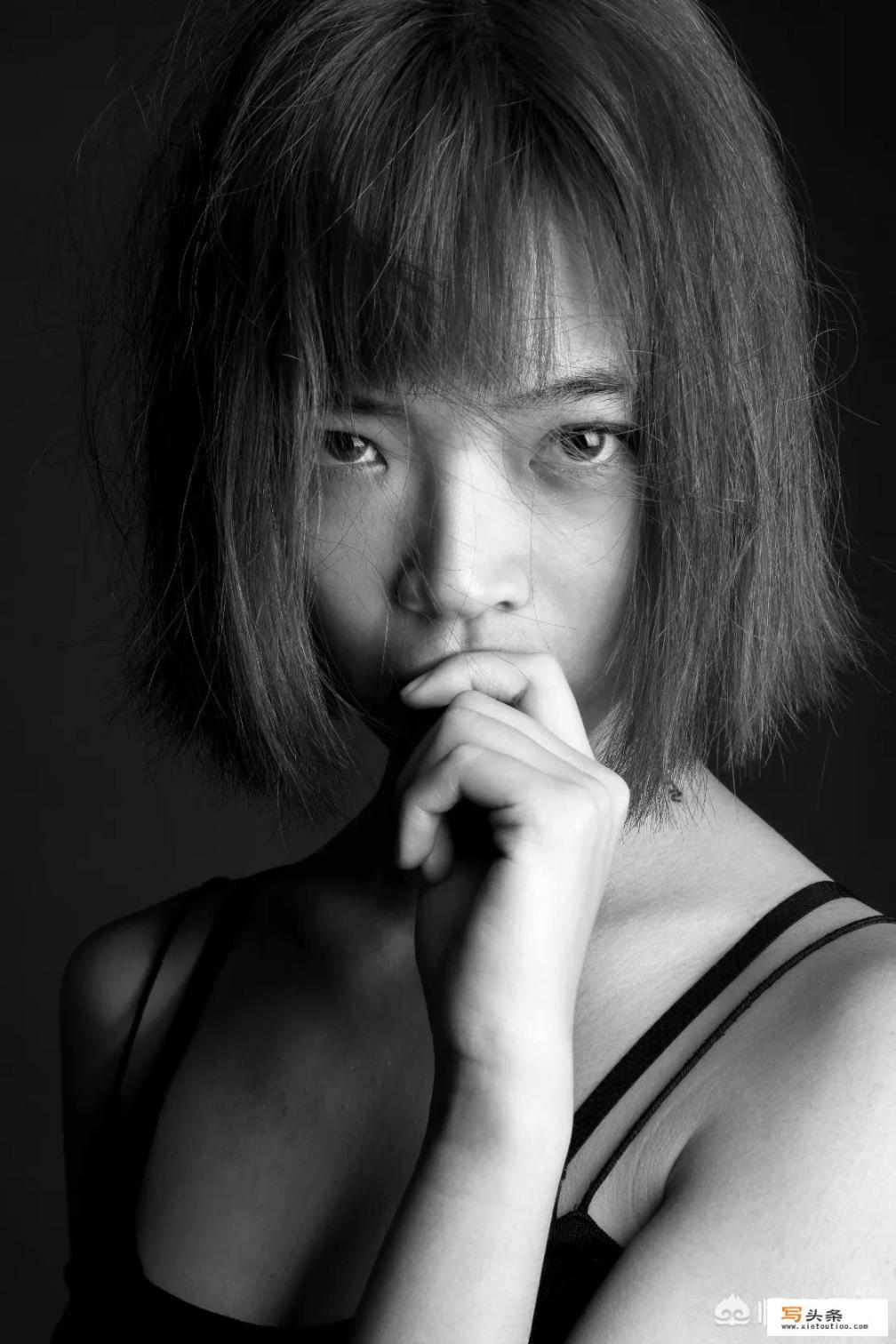摄影中的光质和光位指什么？常说的顺光、逆光有什么拍摄技巧？