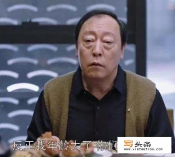 李承铉会说几个语言？